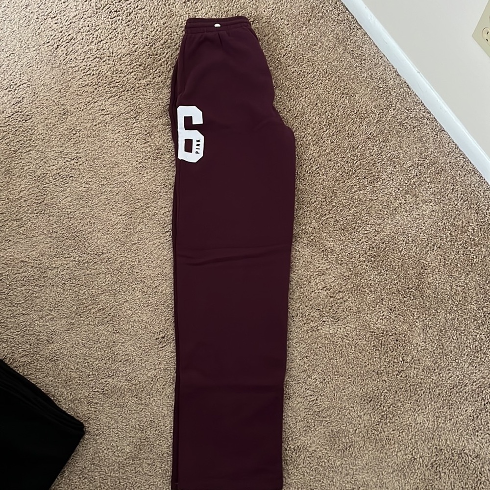 Sweats - Picture 2 of 3